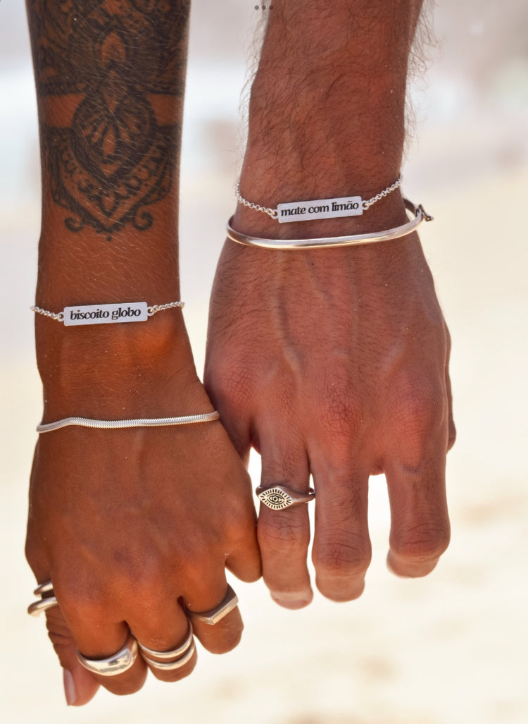 Conjunto de pulseiras mate com biscoito